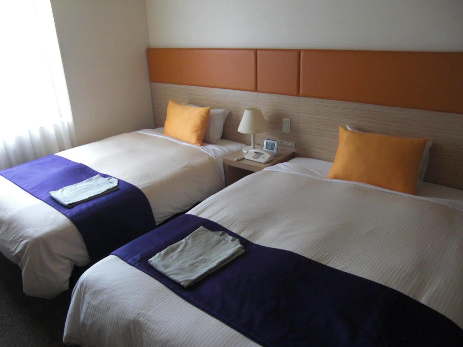 Hotel 1-2-3 Takasaki Esterno foto